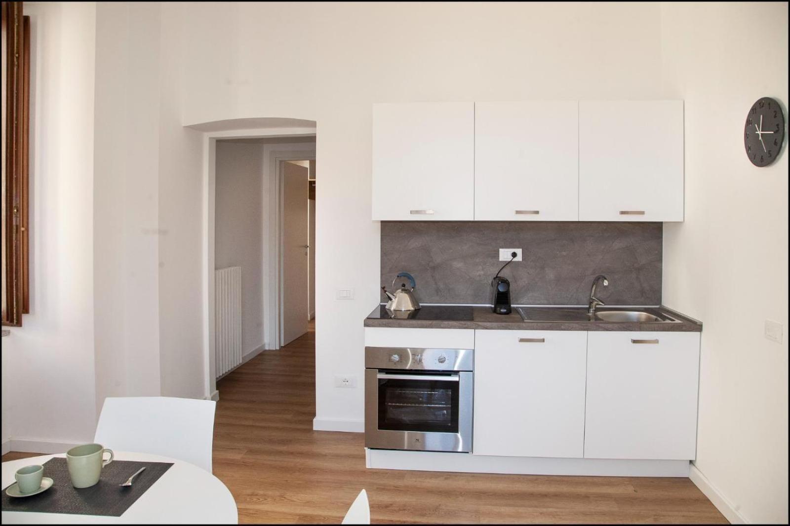 Dimora Marconi Apartment Vibo Valentia Exterior foto